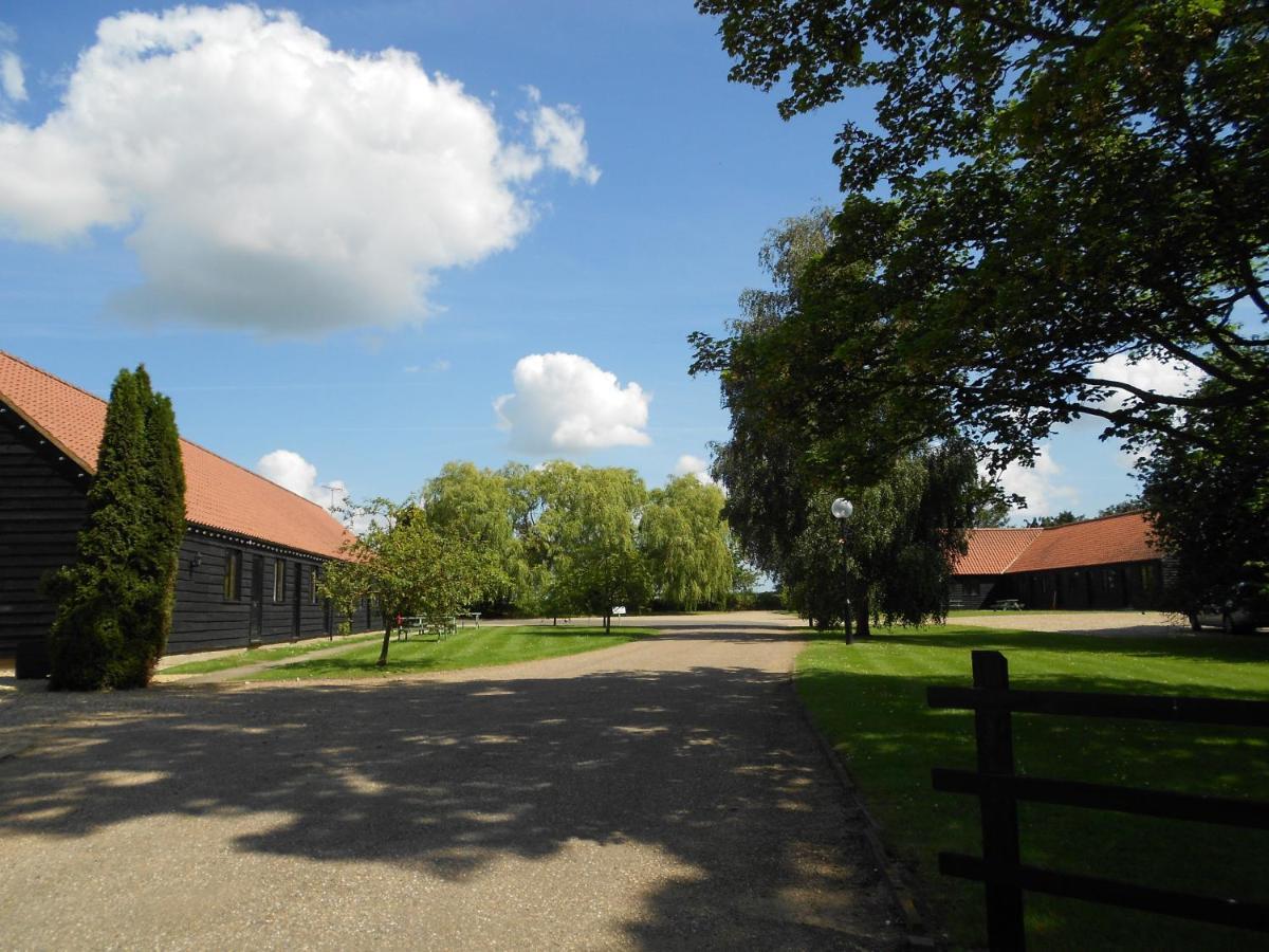 The Farmhouse At Fincham Exterior photo